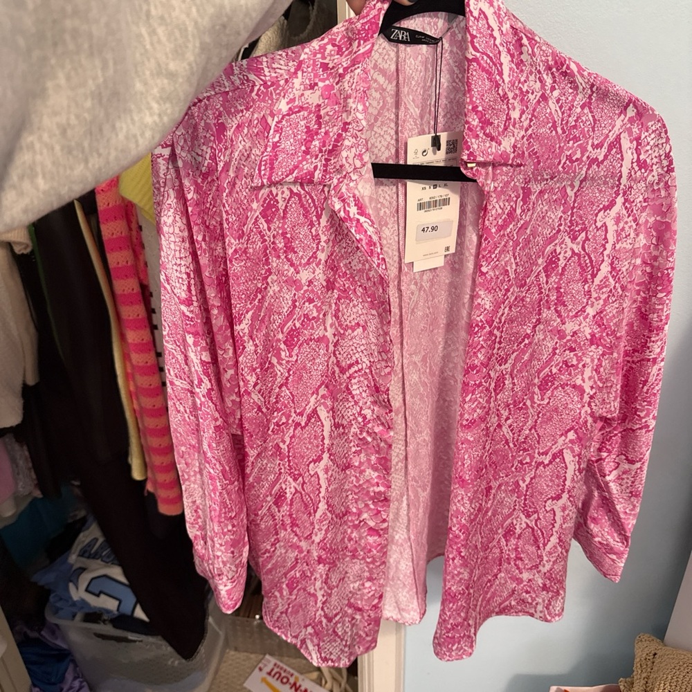 Zara Vibrant Pink Patterned Blouse